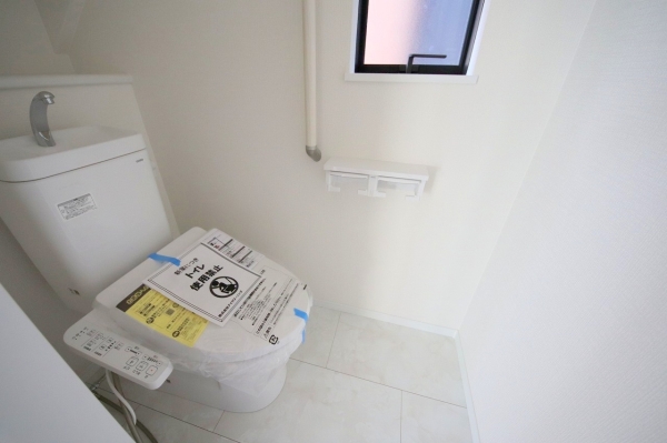 座間市栗原中央1丁目　新築分譲住宅　2号棟