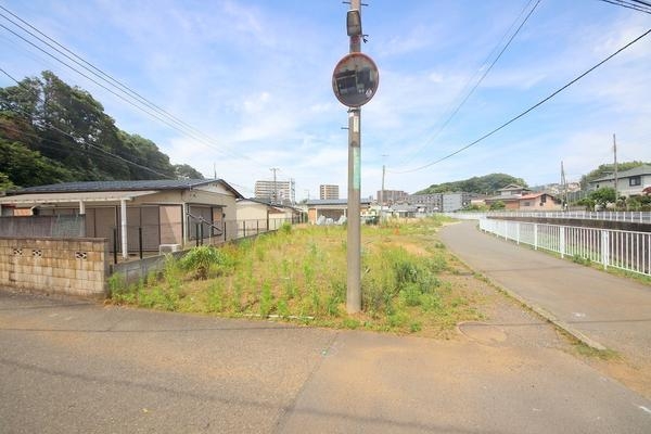 座間市南栗原３丁目の土地