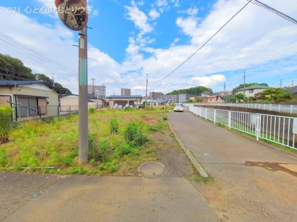 座間市南栗原３丁目の土地