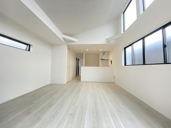 藤沢市遠藤　新築戸建　全２棟　1号棟