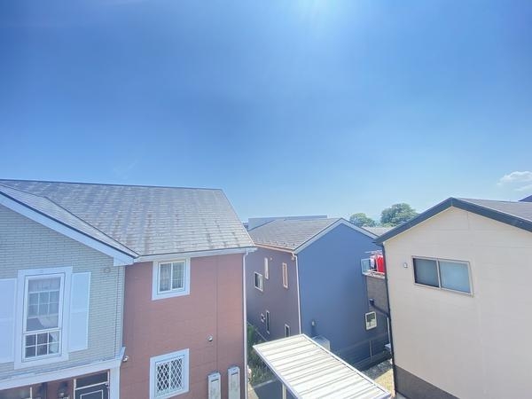 藤沢市打戻　新築戸建　全３棟　２号棟