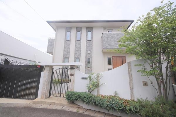 町田市つくし野2丁目　中古戸建