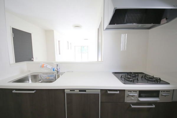 座間市入谷西3丁目3期　新築分譲住宅　2号棟