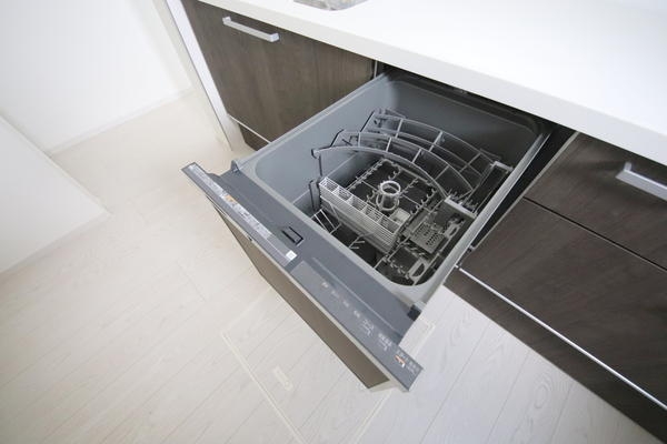 座間市入谷西3丁目3期　新築分譲住宅　2号棟