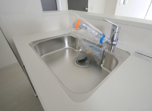 座間市入谷西3丁目3期　新築分譲住宅　2号棟