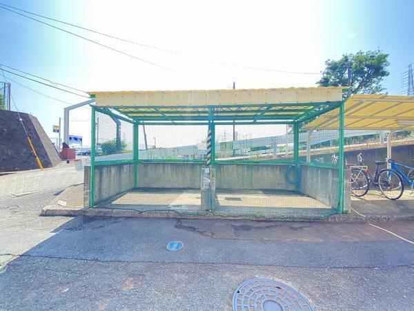 パイロットハウス・サン戸塚