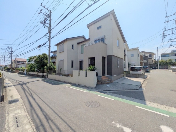 座間市西栗原２丁目の中古一戸建て