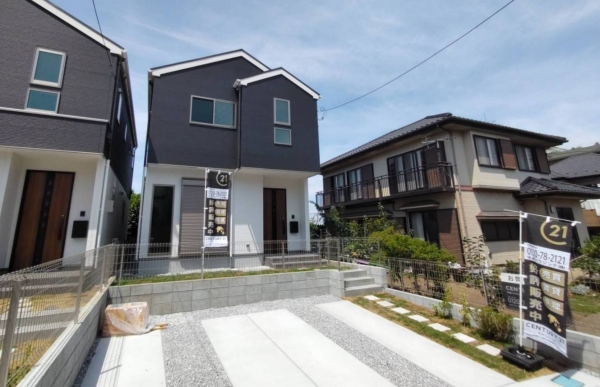 大和市福田4丁目13期　新築分譲住宅　2号棟