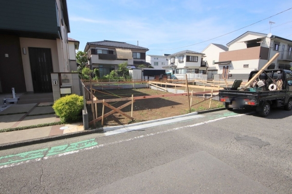 相模原市南区南台4丁目2期　新築分譲住宅　2号棟