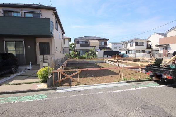 相模原市南区南台4丁目2期　新築分譲住宅　2号棟
