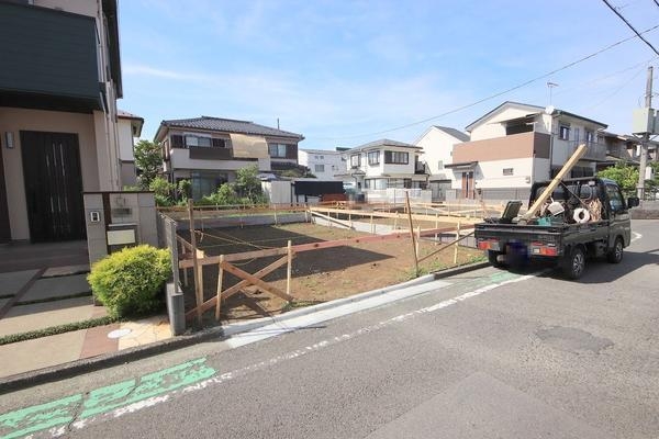 相模原市南区南台4丁目2期　新築分譲住宅　2号棟