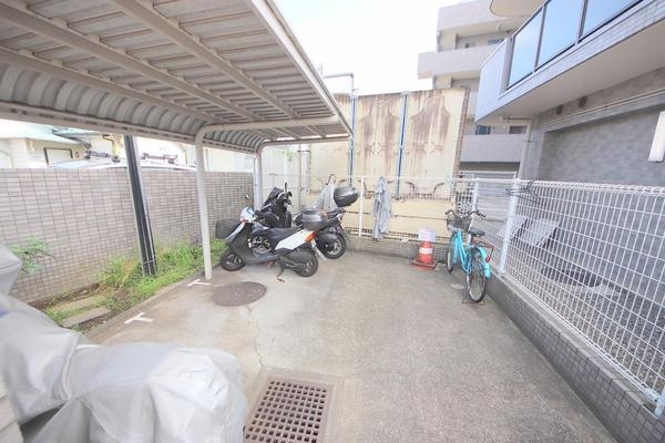 サンケイパレス鶴間
