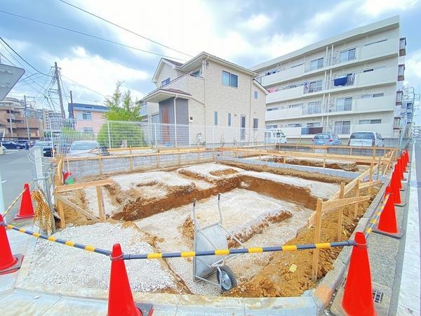 藤沢市湘南台４丁目　新築戸建　全２棟　１号棟
