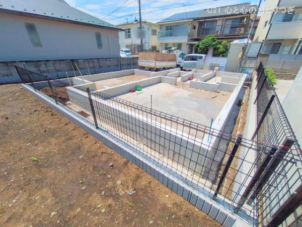 相模原市南区東林間4丁目　新築分譲住宅