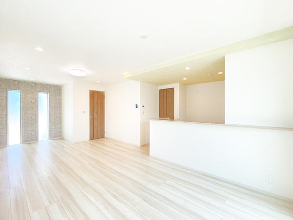 大和市桜森2丁目4期　新築分譲住宅　11号棟