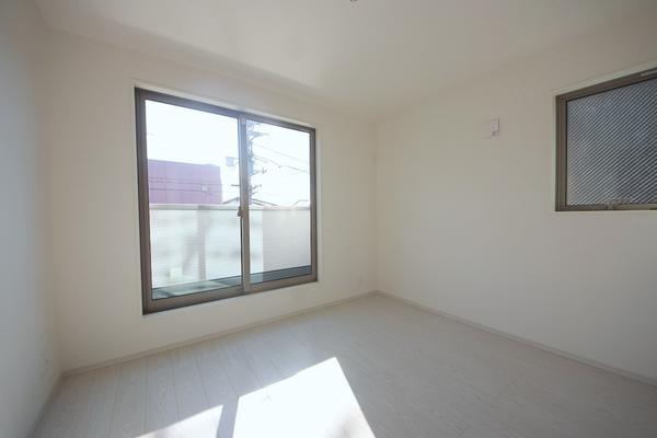 座間市東原1丁目1期　新築分譲住宅　2号棟