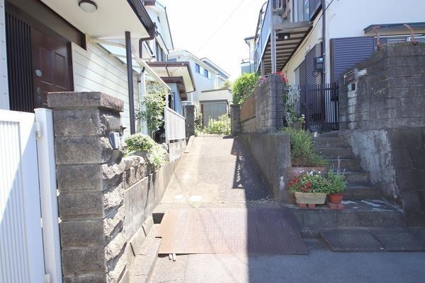 海老名市国分南4丁目　建築条件なし売地