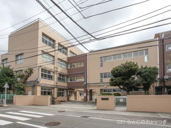 座間市座間1丁目3期　新築分譲住宅　1号棟(座間市立西中学校)