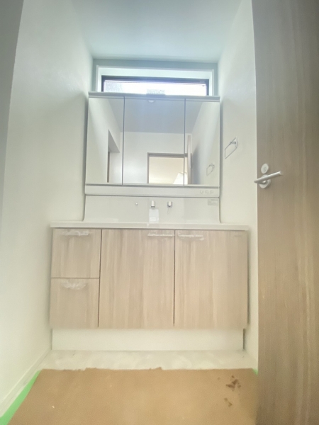 横浜市瀬谷区橋戸１丁目　新築戸建　全２棟　B号棟