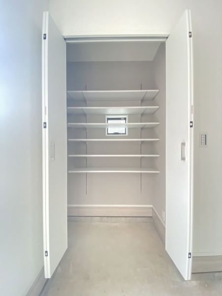 横浜市瀬谷区橋戸１丁目　新築戸建　全２棟　B号棟