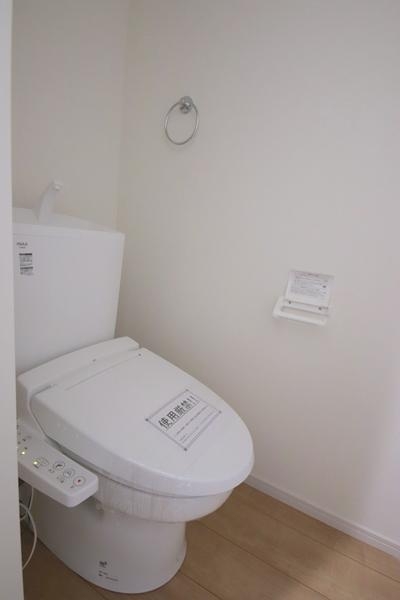 座間市座間1丁目3期 新築分譲住宅 1号棟(トイレ)