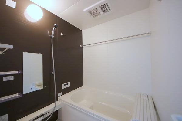 座間市座間1丁目3期　新築分譲住宅　2号棟