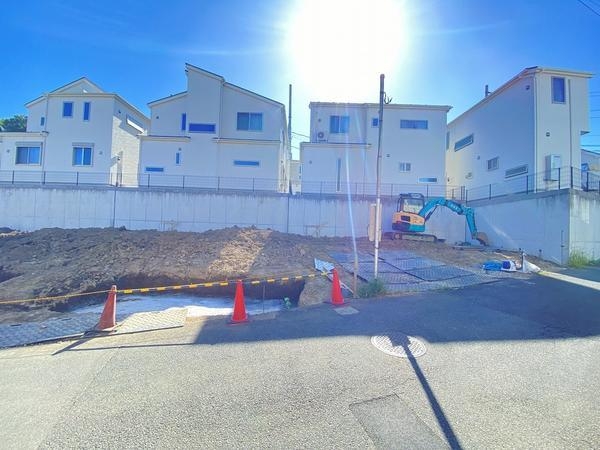 横浜市戸塚区上矢部町　新築戸建　全３棟　２号棟