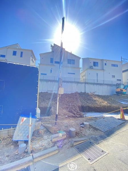 横浜市戸塚区上矢部町　新築戸建　全３棟　２号棟