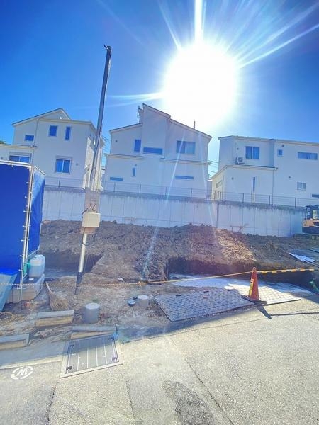 横浜市戸塚区上矢部町　新築戸建　全３棟　２号棟