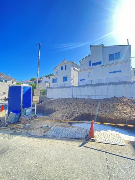 横浜市戸塚区上矢部町　新築戸建　全３棟　２号棟