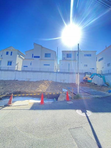 横浜市戸塚区上矢部町　新築戸建　全３棟　２号棟