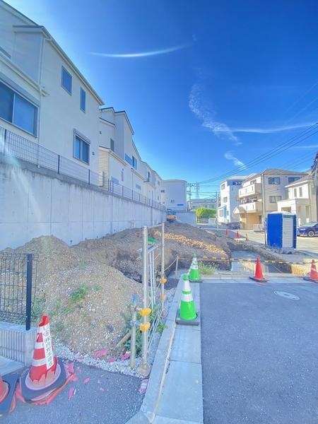 横浜市戸塚区上矢部町　新築戸建　全３棟　２号棟