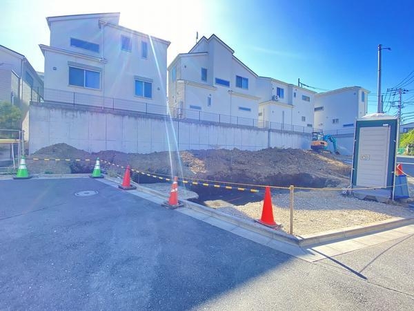 横浜市戸塚区上矢部町　新築戸建　全３棟　１号棟