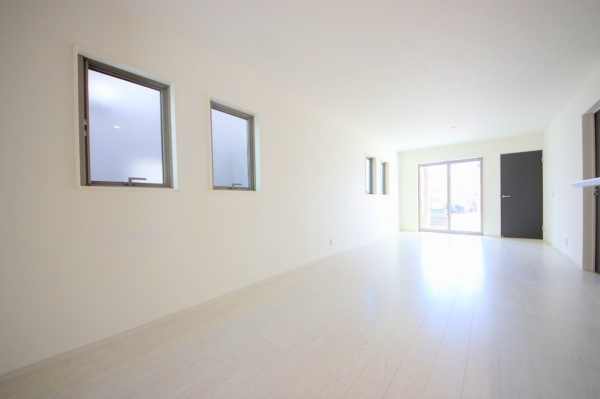 座間市緑ケ丘5丁目　新築分譲住宅　2号棟