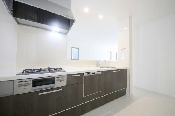 座間市緑ケ丘5丁目　新築分譲住宅　2号棟