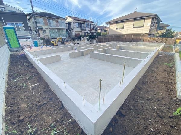 横浜市泉区白百合２丁目　新築戸建　全２棟　２号棟