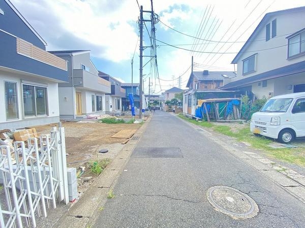 藤沢市高倉　新築戸建　全３棟　１号棟
