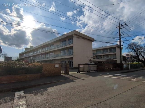 新原町田鵜野森団地F棟(相模原市立鹿島台小学校)