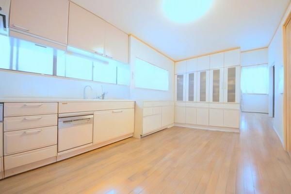 大和市西鶴間２丁目の中古一戸建て