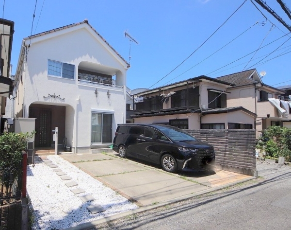 綾瀬市大上１丁目の中古一戸建て