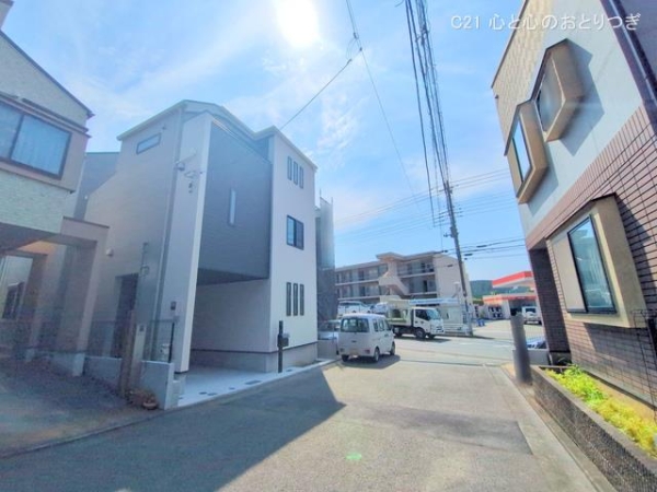 横浜市青葉区市ケ尾町　新築分譲住宅