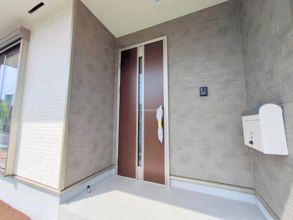 綾瀬市上土棚南1丁目　新築戸建