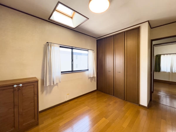 座間市小松原２丁目の中古一戸建て