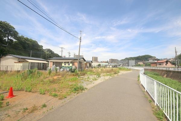 座間市南栗原3丁目　建築条件なし売地　No2