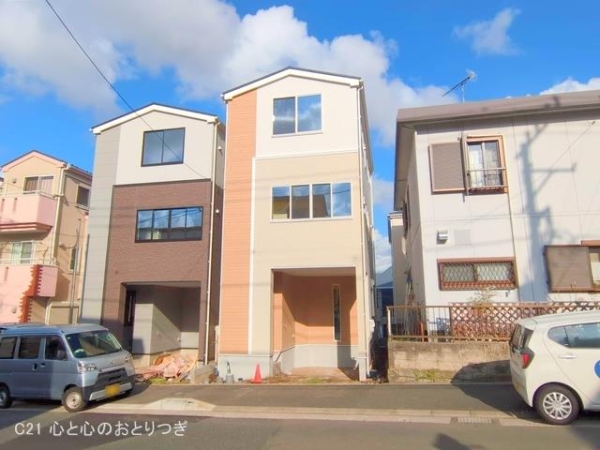 大和市柳橋5丁目4期　新築分譲住宅　2号棟