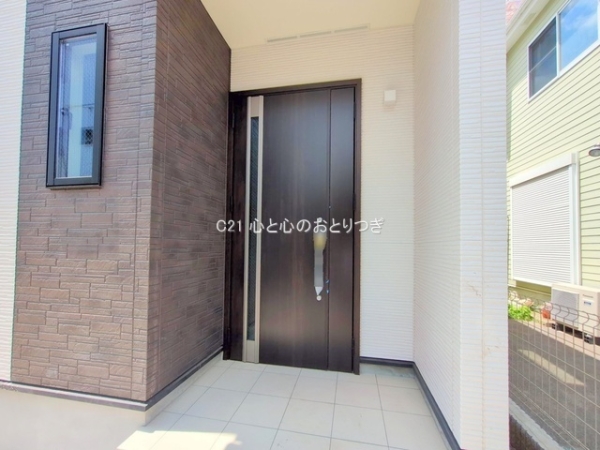相模原市中央区中央6丁目 新築分譲住宅(玄関)