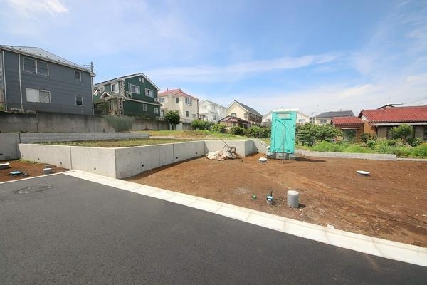 座間市西栗原2丁目　新築分譲住宅　B号棟
