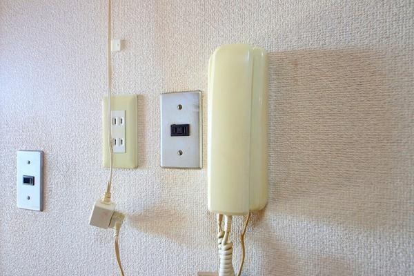 東林間コーポラスＡ棟