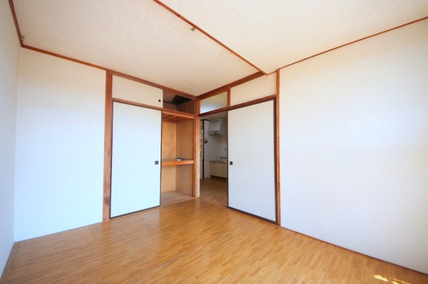 東林間コーポラスＡ棟