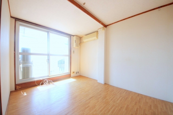 東林間コーポラスＡ棟